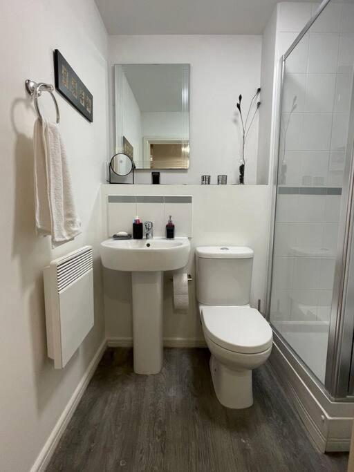 Cityfront Modern Apt Near City Centre/Etihad, Free Parking Manchester Eksteriør billede