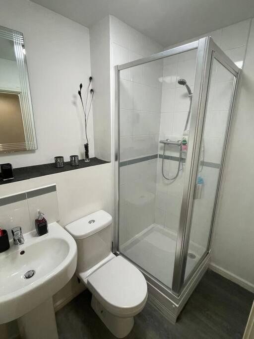 Cityfront Modern Apt Near City Centre/Etihad, Free Parking Manchester Eksteriør billede