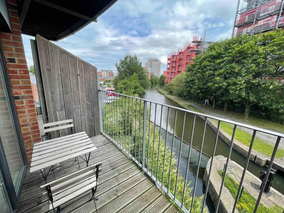 Cityfront Modern Apt Near City Centre/Etihad, Free Parking Manchester Eksteriør billede